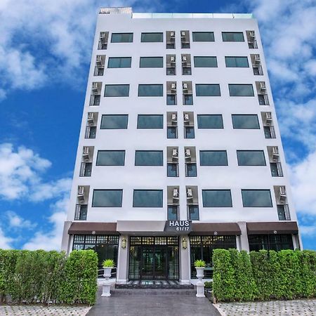 Haus Hotel Udonthani Екстериор снимка