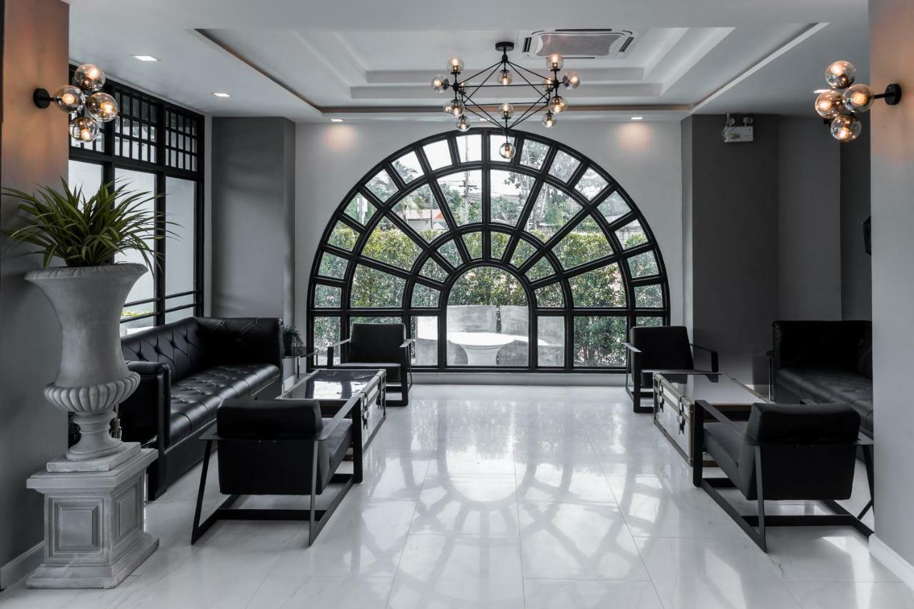 Haus Hotel Udonthani Екстериор снимка